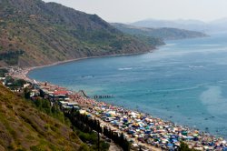 Самые чистые и тихие пляжи Крыма (плюс места для кемпинга)